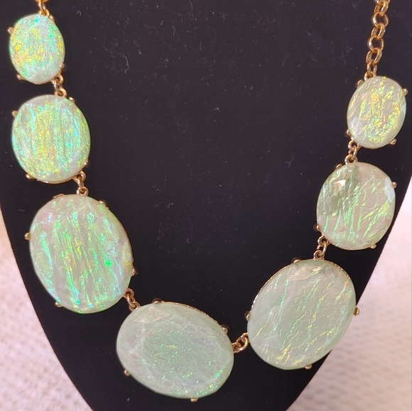 Fashion Necklace Green - Picture 4 of 4